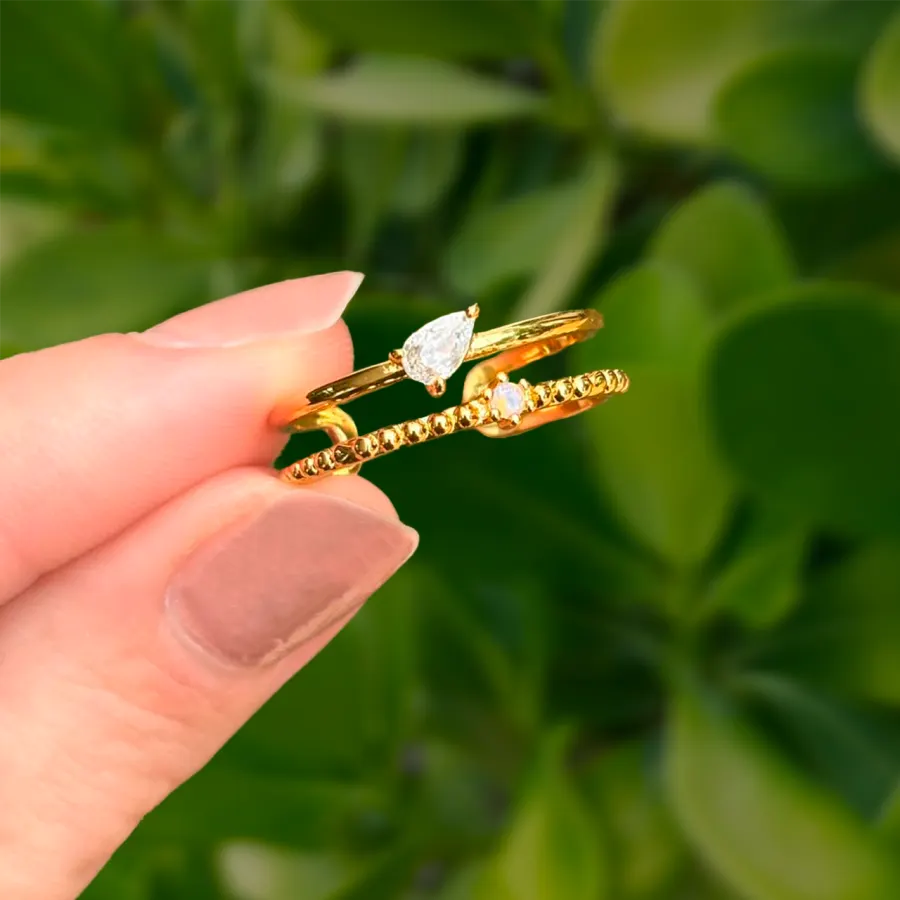 Anillo Dorado Doble Zirconia Ajustable Chapa de Oro