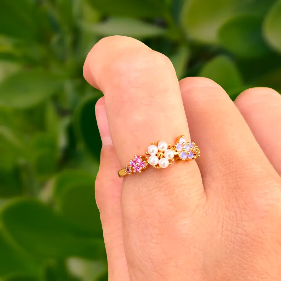 Anillo Dorado Flor Perlitas Ajustable  Chapa de Oro