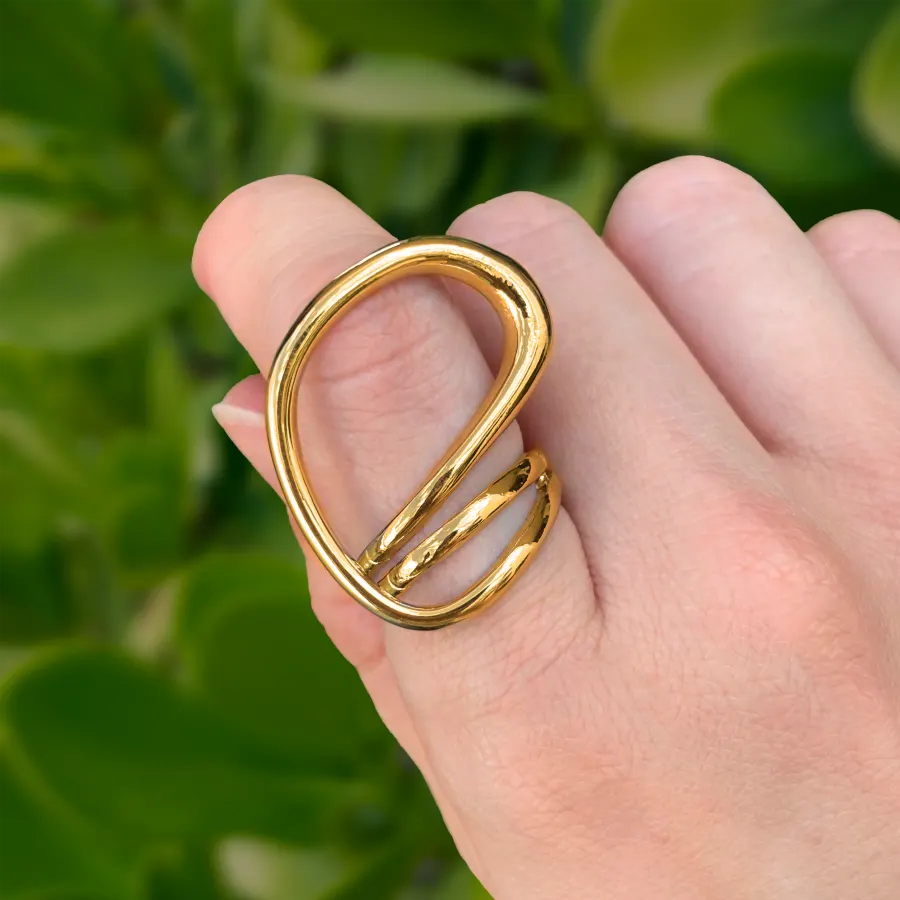 Anillo Dorado Garabato Talla 6