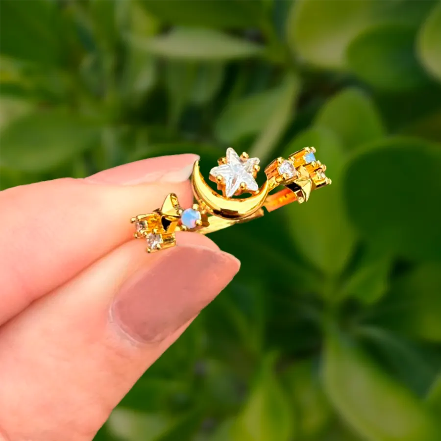 Anillo Dorado Luna y Estrella con Zirconias Ajustable Chapa de Oro