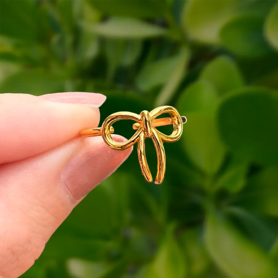 Anillo Dorado Moño Chapa de Oro