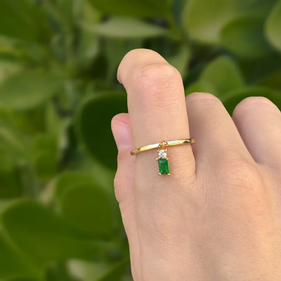 Anillo Dorado Zirconia Verde Ajustable Chapa de Oro