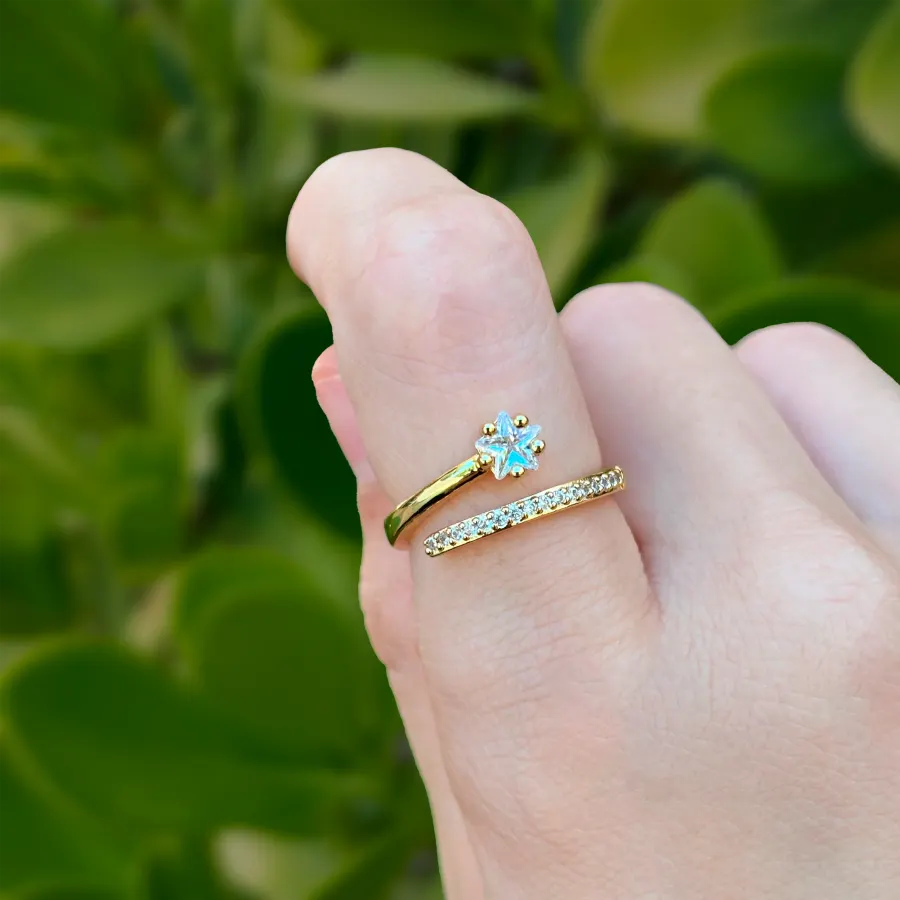 Anillo Dorada Estrella Fugaz
