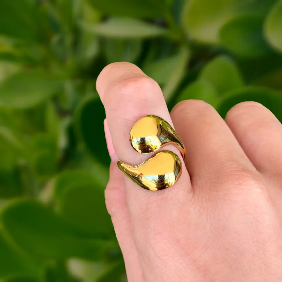 Anillo Dorado Gotas Encontradas Acero Inoxidable