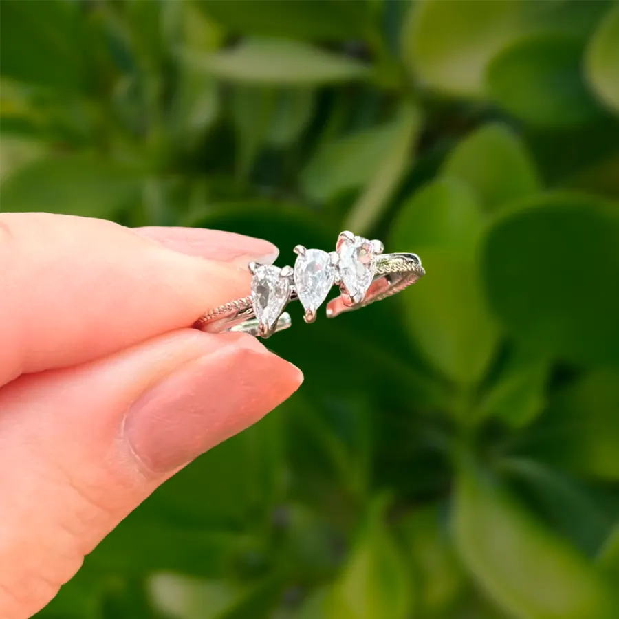 Anillo Plateado 3Gotas Zirconia Ajustable Chapa de Oro