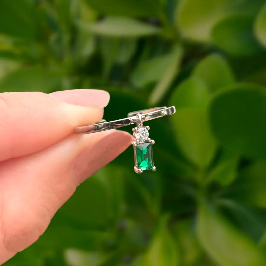 Anillo Plateado con Zirconia Verde Ajustable Chapa de Oro