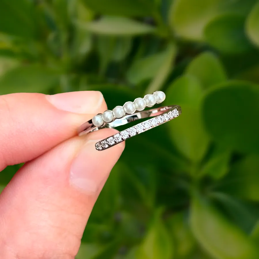 Anillo Plateado Zirconias y Perlitas Ajustable Chapa de Oro