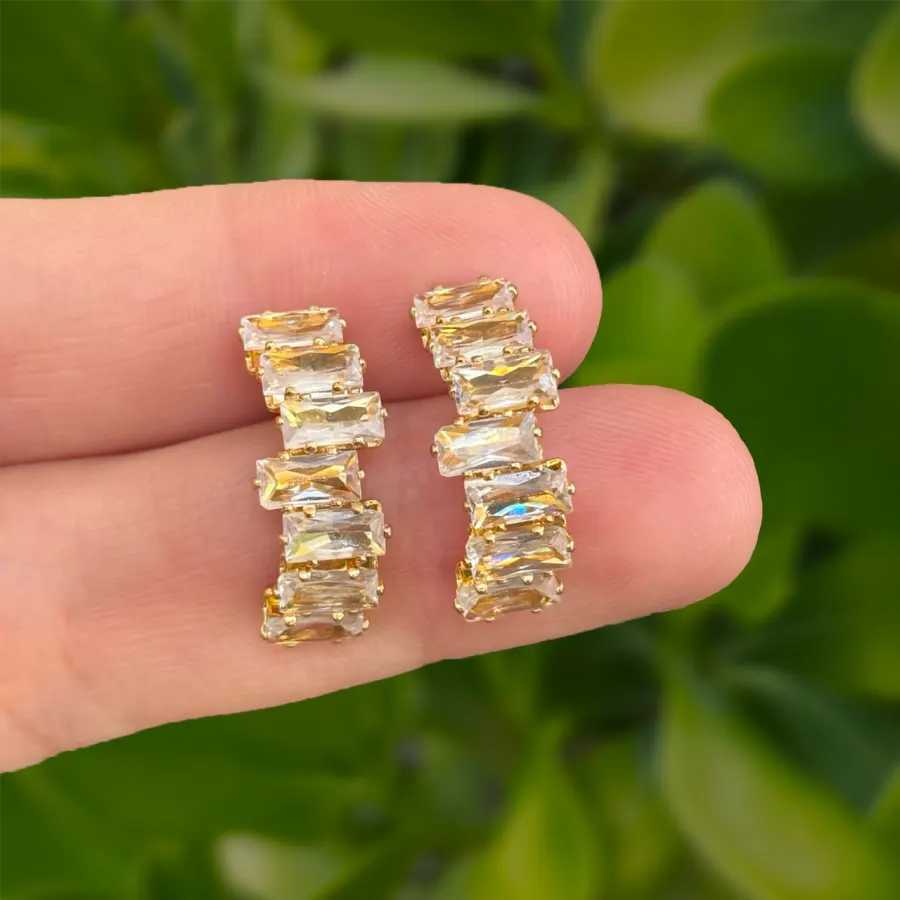 Aretes Arracada Dorada Cristales