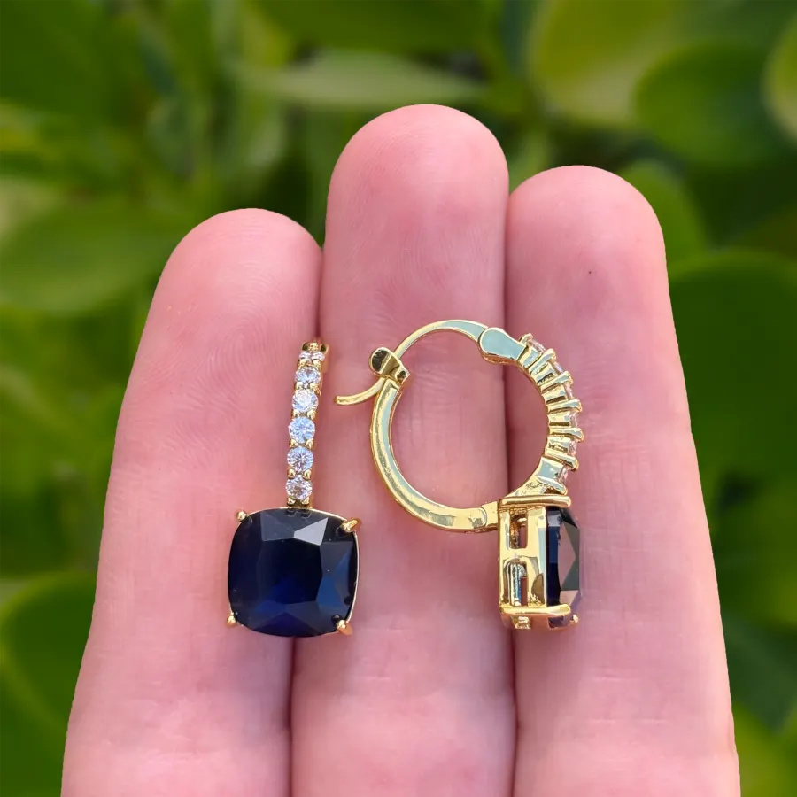Aretes Arracada Dorada Zirconia Azul Chapa de Oro