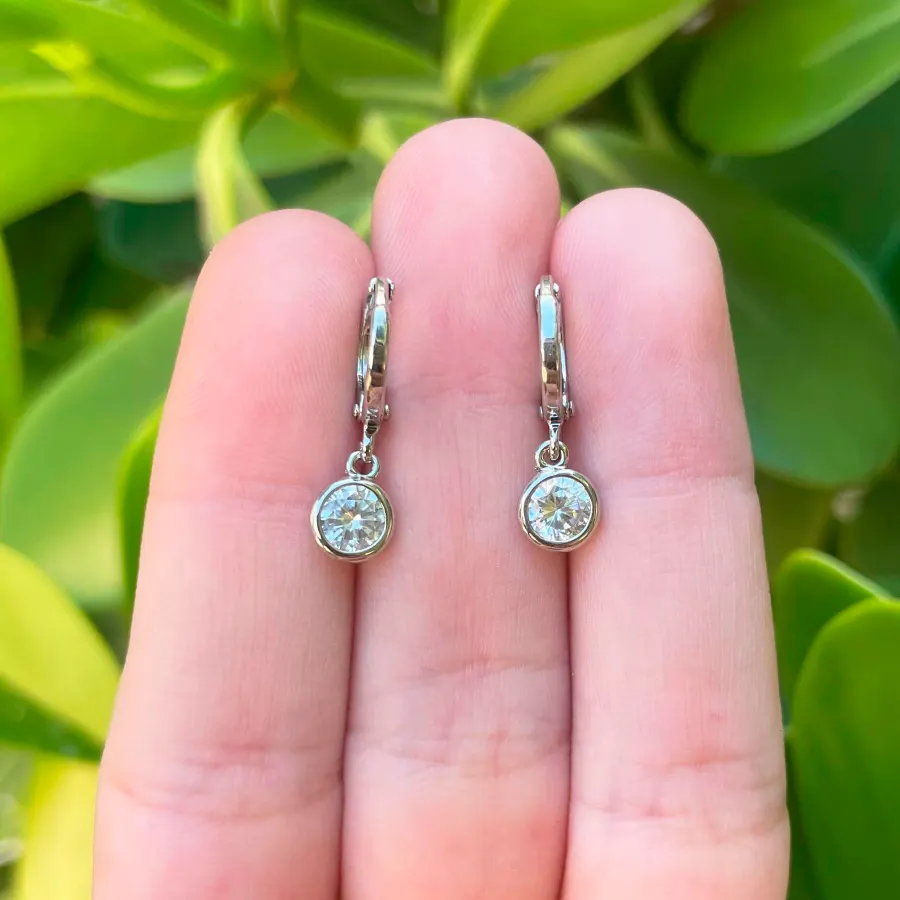 Aretes Arracada Plateada Zirconia Blanca Chapa de Oro