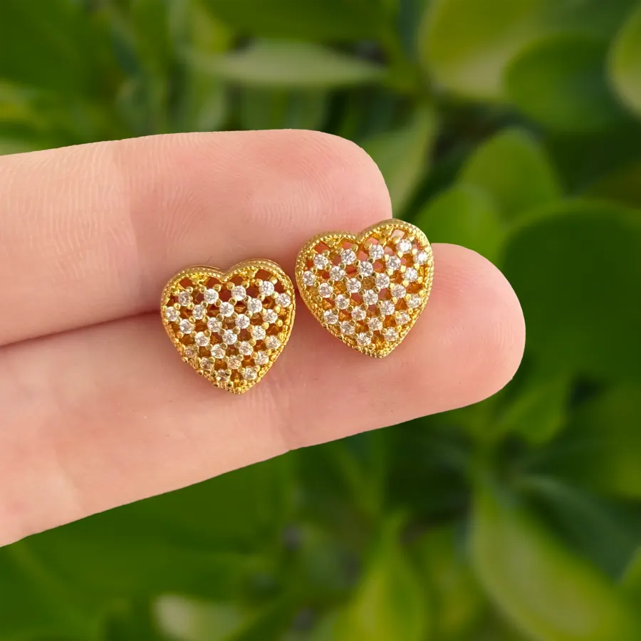 Aretes Corazon Dorado con Zirconias Chapa de Oro