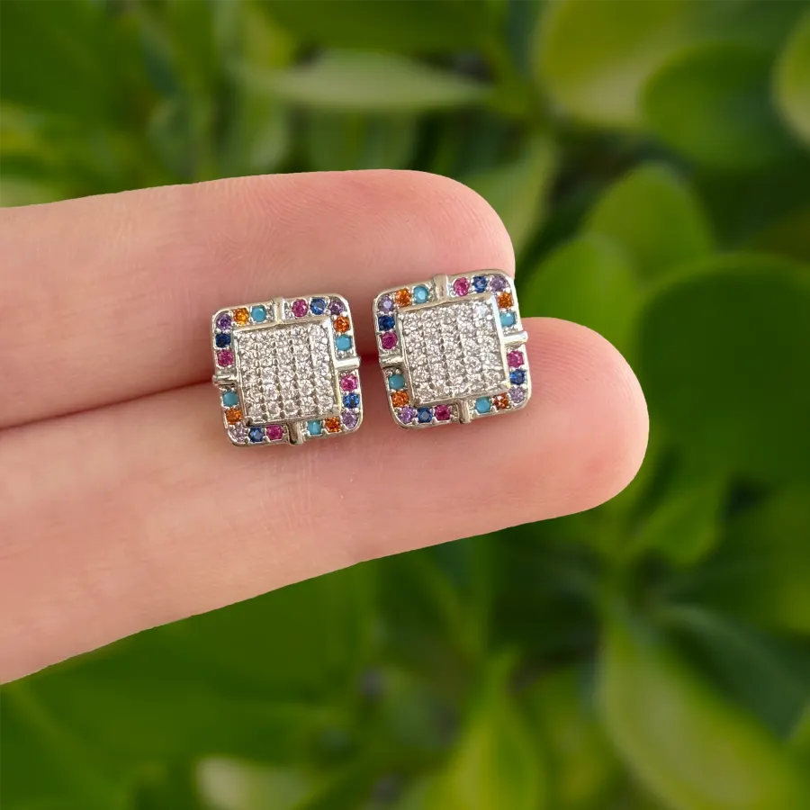 Aretes Plateados Cuadrados con Zirconias de Colores Chapa de Oro