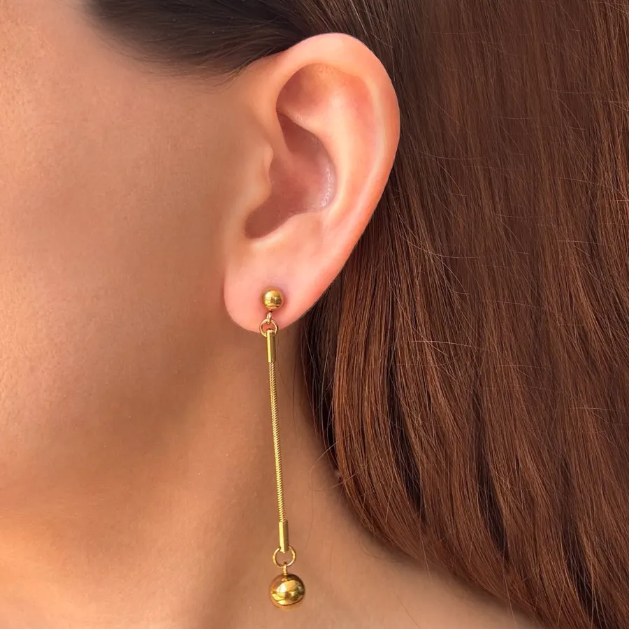 Aretes  Dorado Largo Bolita  Acero Titanio