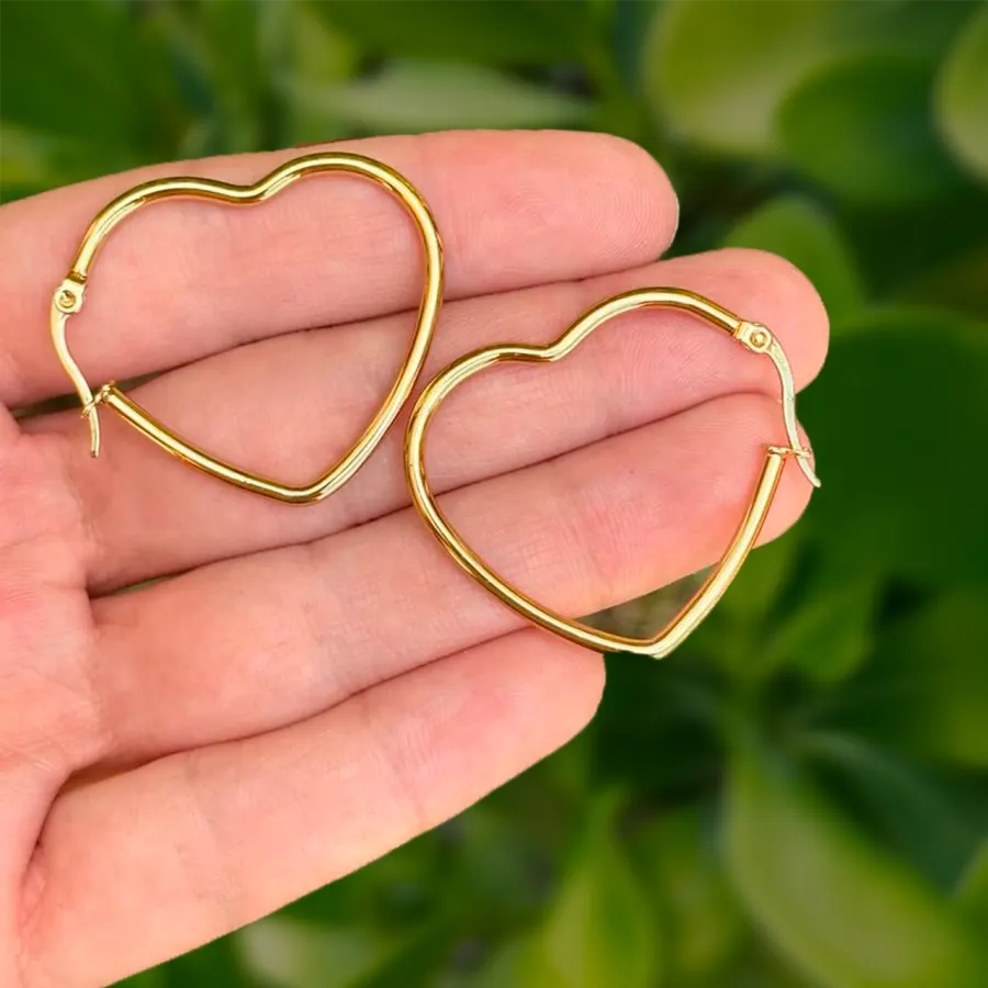 Aretes Dorados Arracada de Corazon Acero Inoxidable