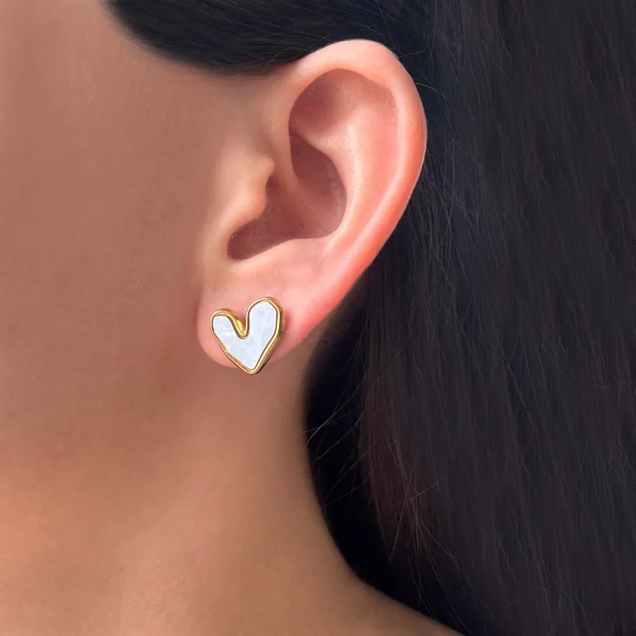Aretes Dorados Corazon Blanco Acero Inoxidable