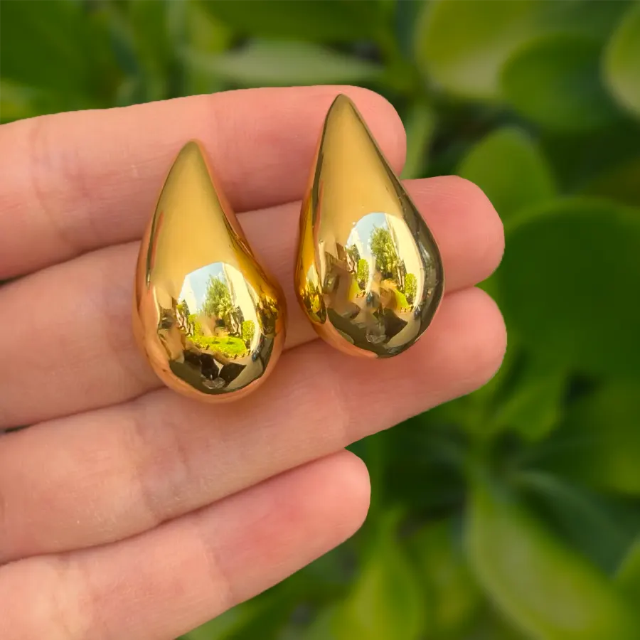 Aretes Dorados Gran Gota