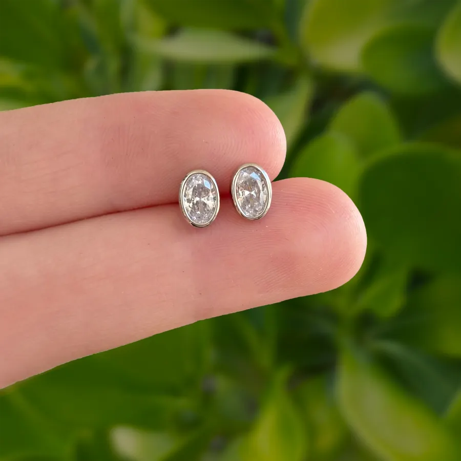 Aretes Plateados Mini Ovalo Chapa de Oro