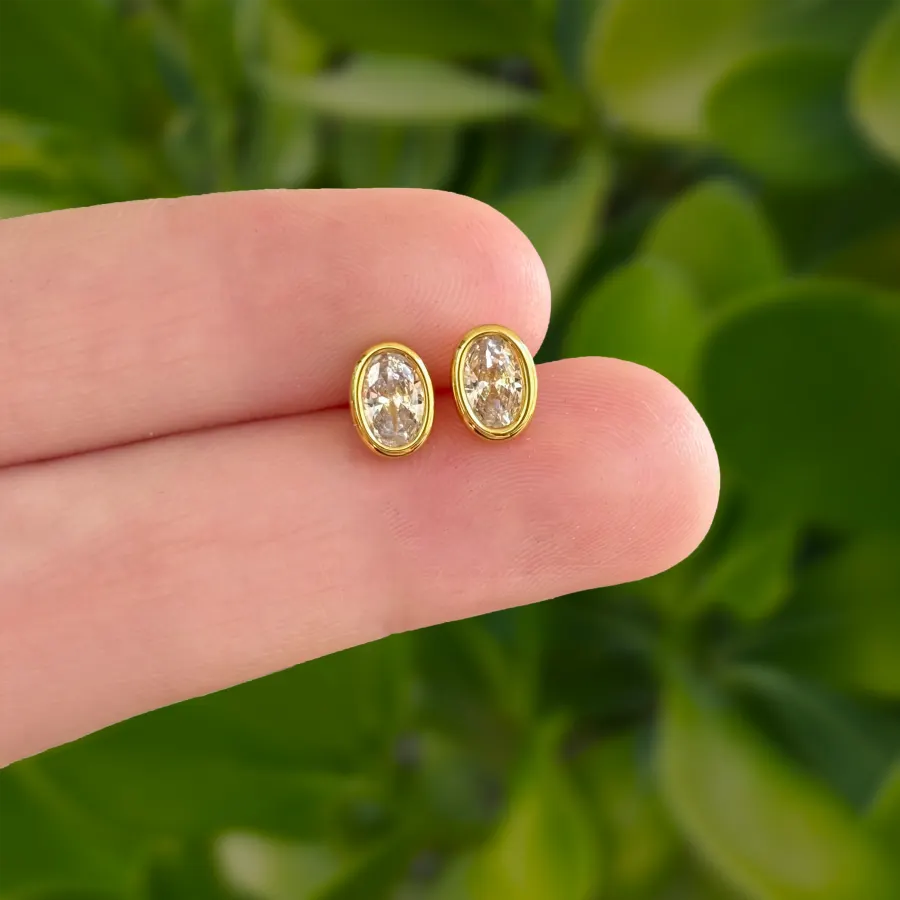 Aretes Dorados Mini Ovalo Chapa de Oro