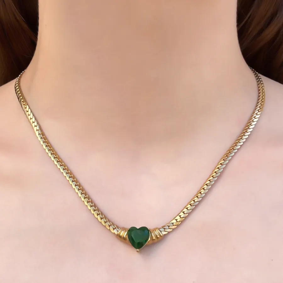 Collar Corazon de Piedra Verde Acero Inoxidable