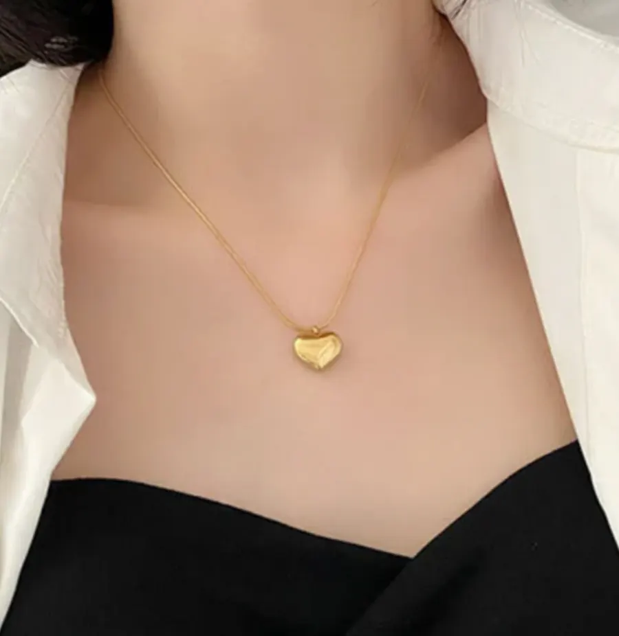 Collar Corazón Dorado Acero Inoxidable