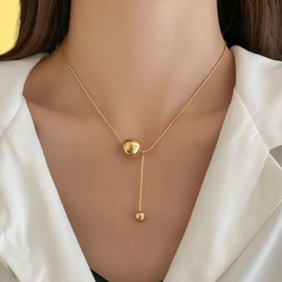 Collar de Esfera Dorado Acero Inoxidable