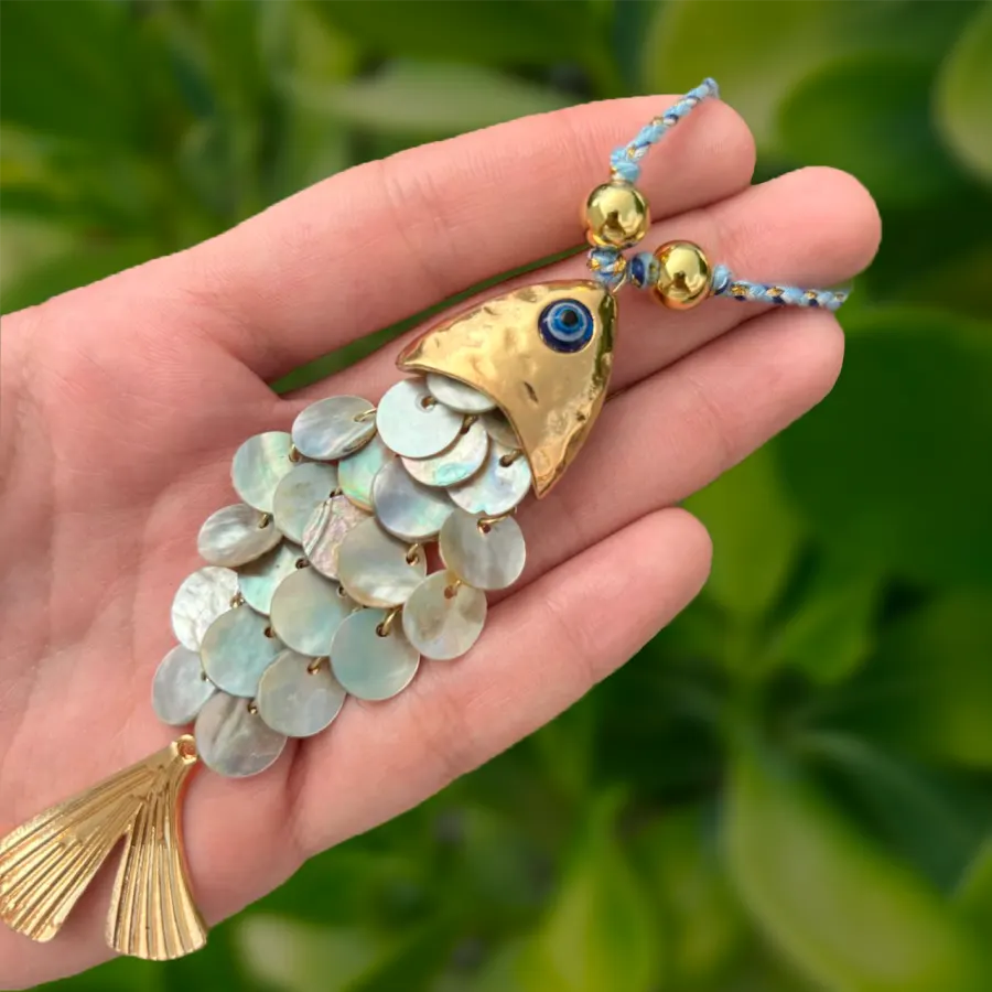 Collar de Hilo Azul Nacar Pez Dorado