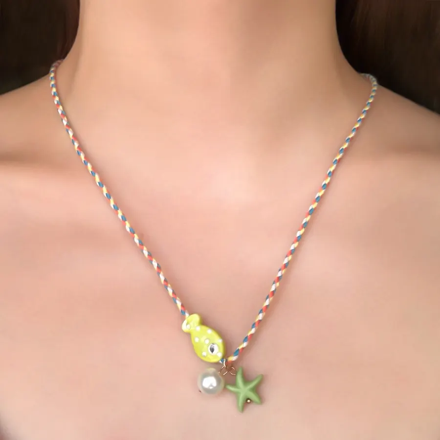 Collar de Hilo Pez y Estrella Verde Limon