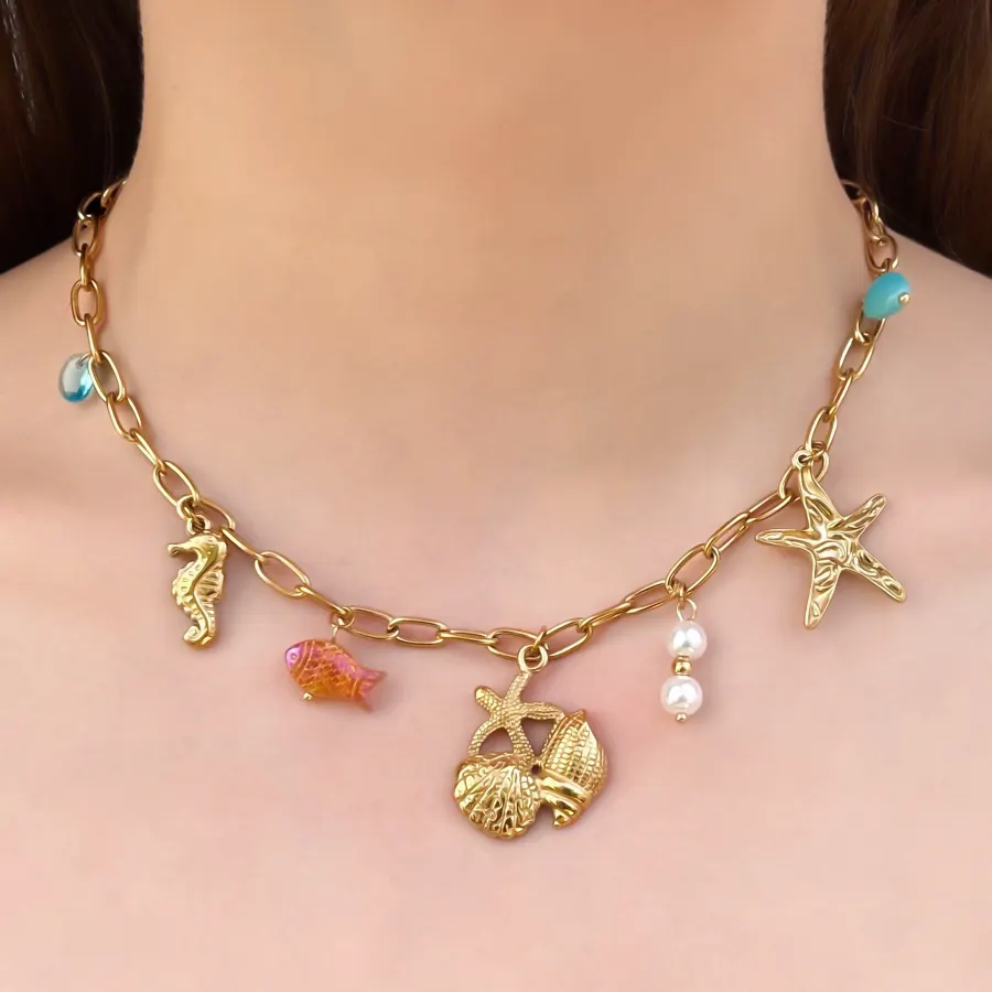Collar Dorado Charms de Verano Acero de Titanio