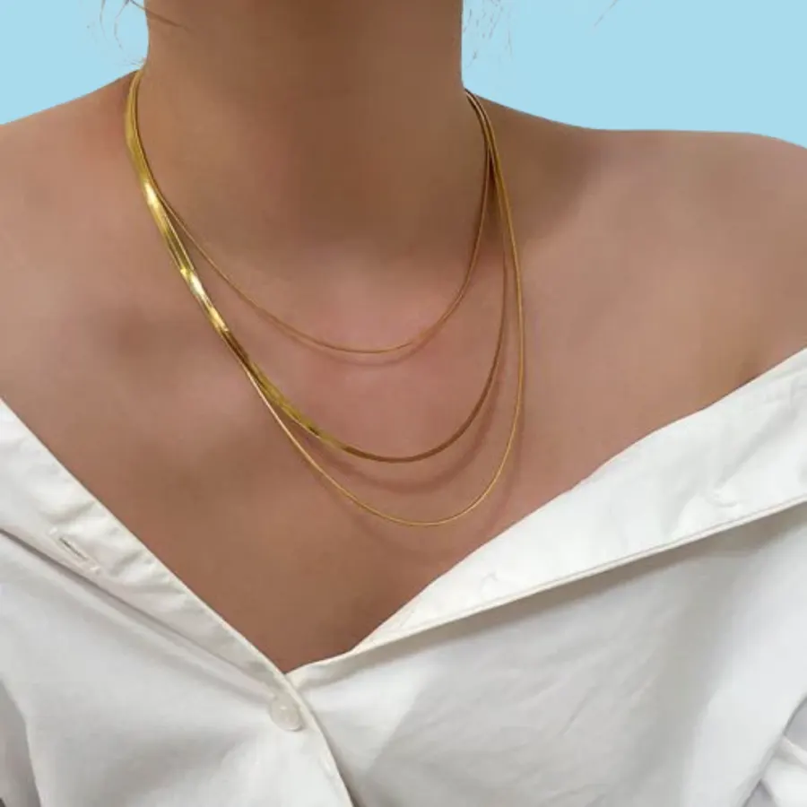 Collar Layer 3 Cadenas Doradas Acero Inoxidable