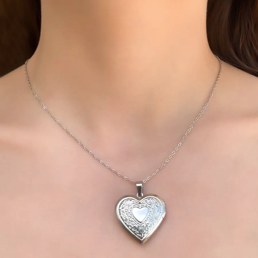 Collar Plateado Relicario Corazon Acero Inox