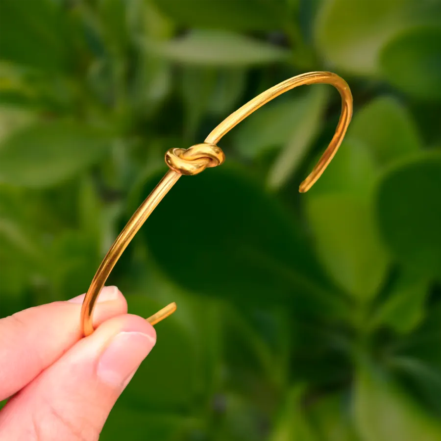 Pulsera Dorada Nudo Acero Inoxidable